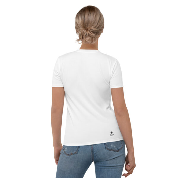 Pearl Necklace Women's T-shirt - Image 2