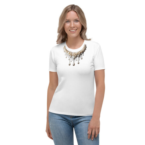 Pearl Necklace Women's T-shirt